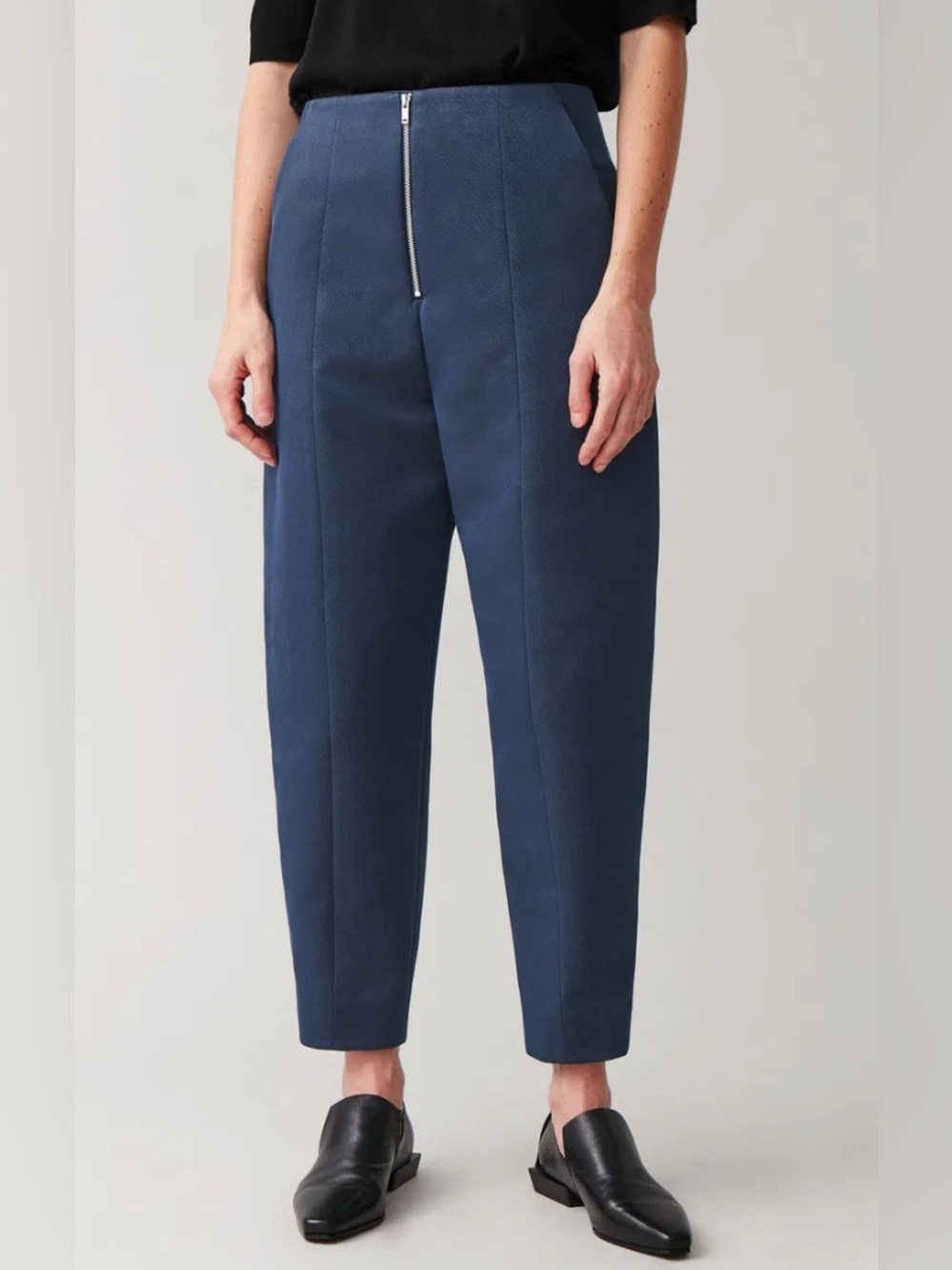 COS Cropped Trousers With Textured Fabric 6